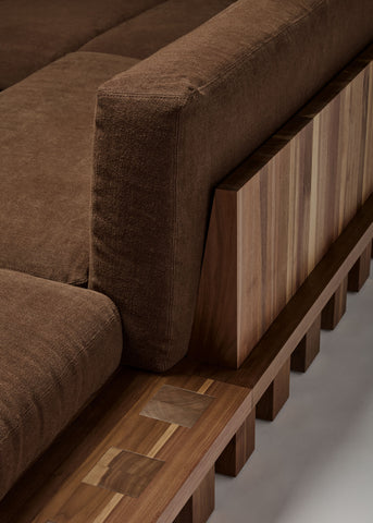 Arcus Sofa