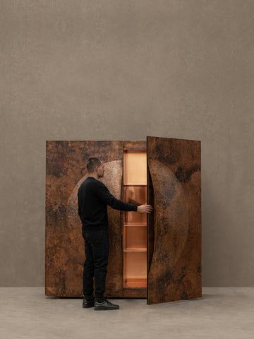 OBJ-10 Cabinet