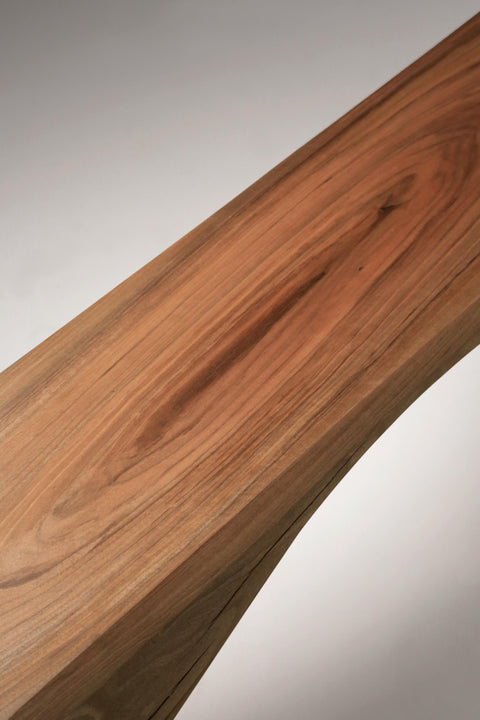 Couchant Bench