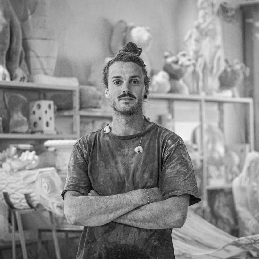 Tom Jablin – Objects With Narratives