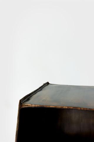 Calle Credenza