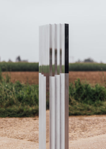 Hermé sculpture
