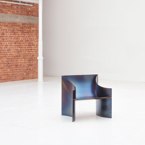 One Curve Chair - Objects With Narratives